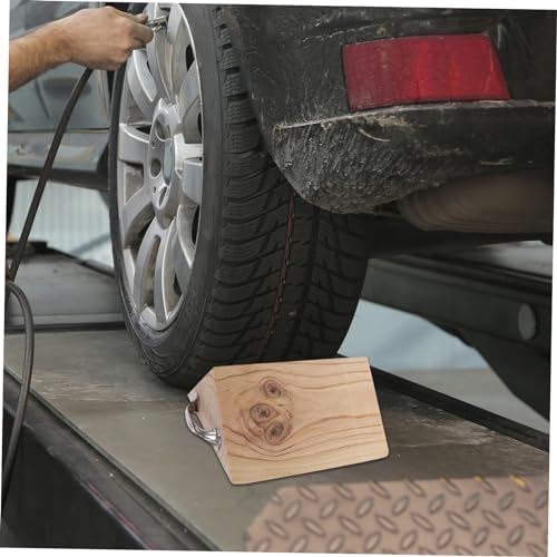 Wood Wheel Chock for Truck Vehicle Slippage Prevention - Image 4