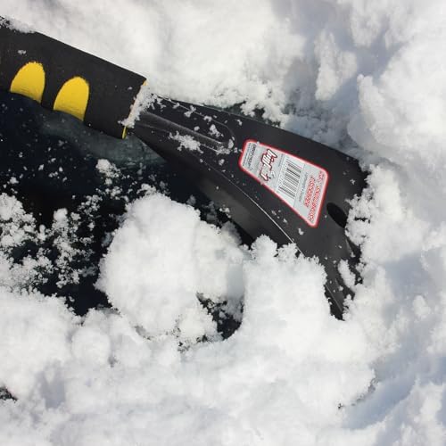 Bigfoot 23" Snowbrush with Scraper - Image 5