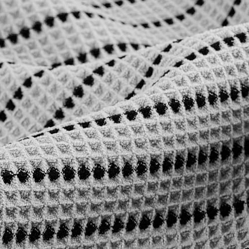 POLYTE 430 GSM Poly Blend Microfiber Quick Dry Waffle Bath Towel, 30x60 in - Image 6